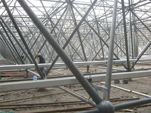 廊坊盘点螺栓球网架对选材方面的4点要求